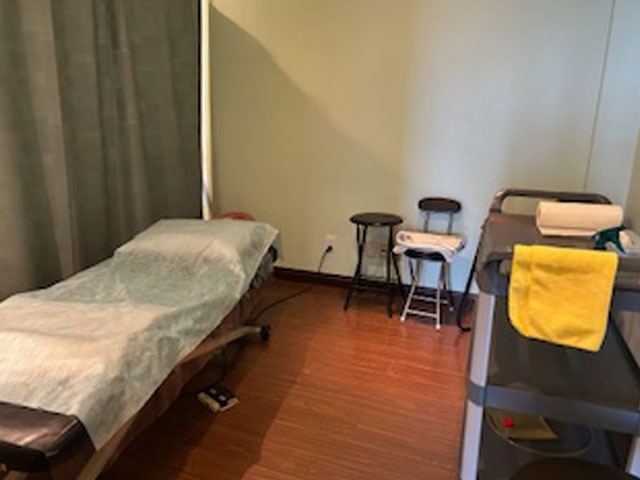 clinic1.jpg